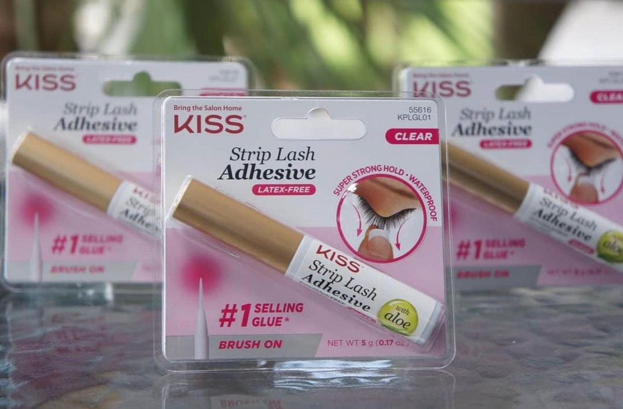 Kiss Strip Lash Adhesive