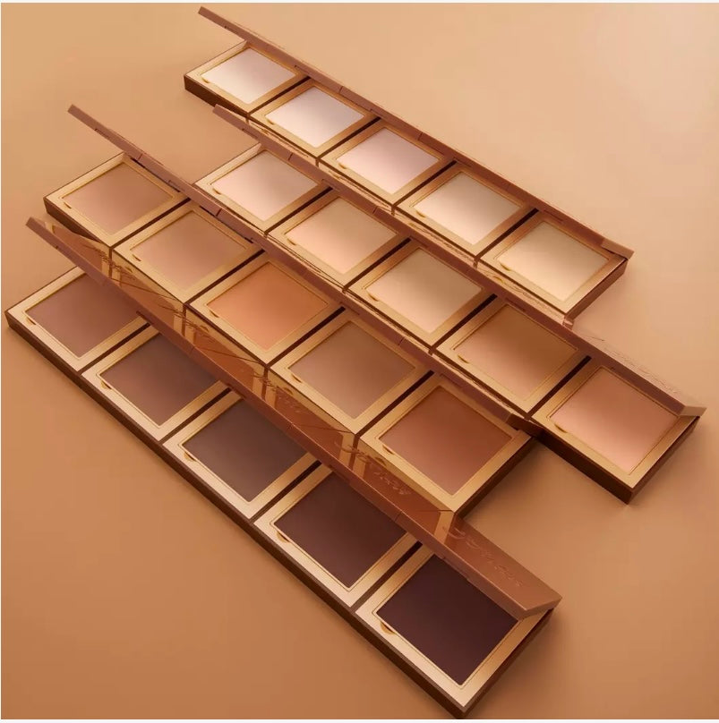 Juvias Place I am Magic Powder Foundation