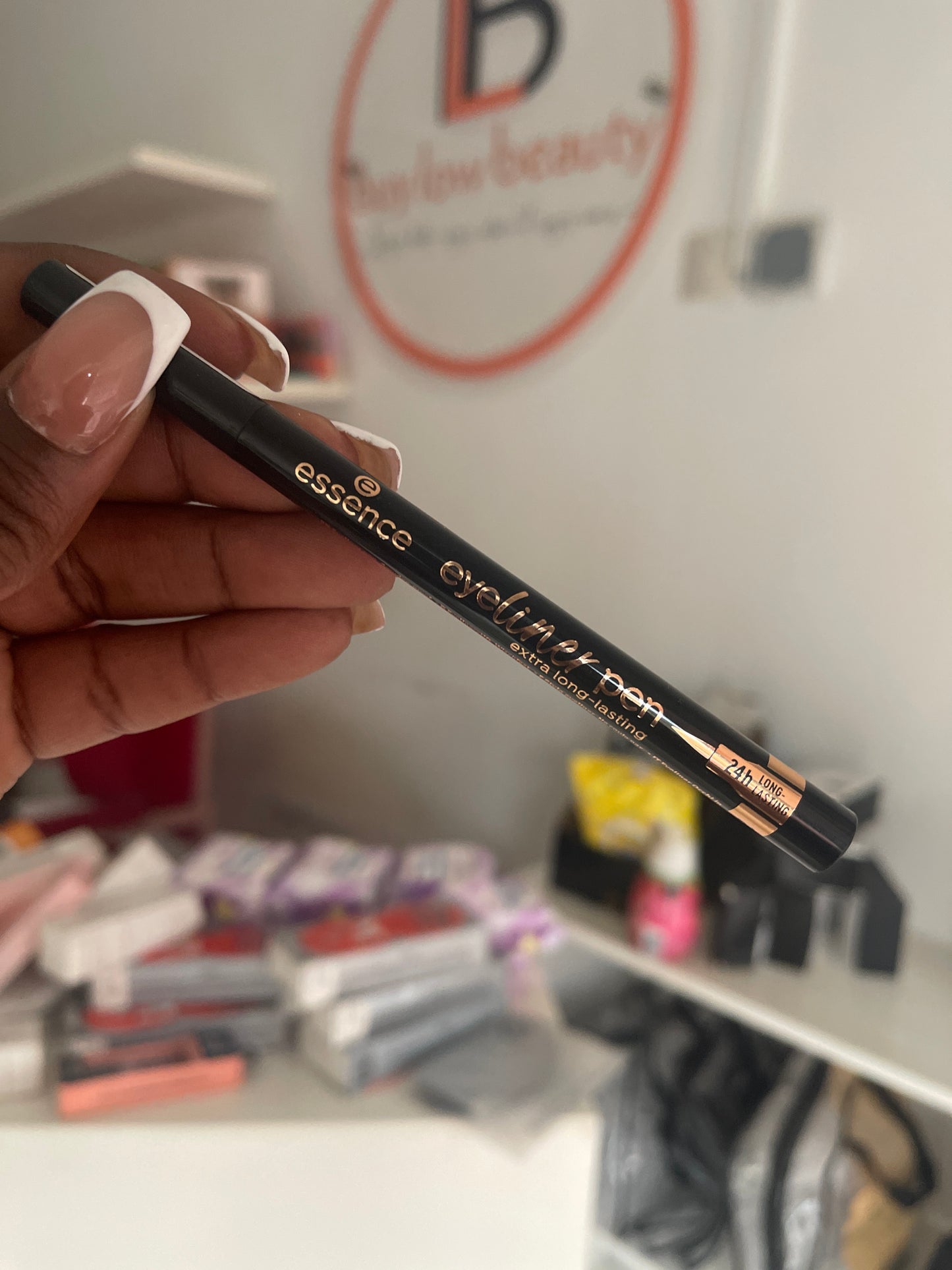 Essence Eyeliner Pen